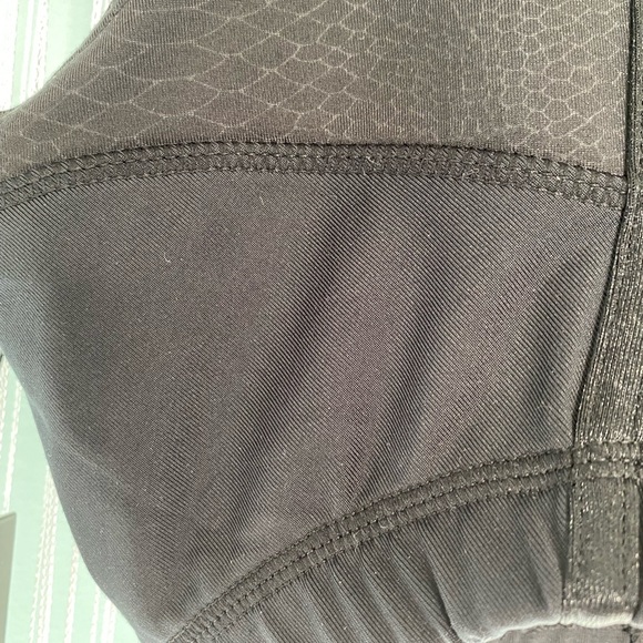 Black Sheer Activewear Zipper Sports Bra Top NWT Size M - Picture 15 of 17
